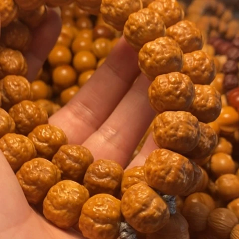 【闪购商品】手串猴头核桃白**君产