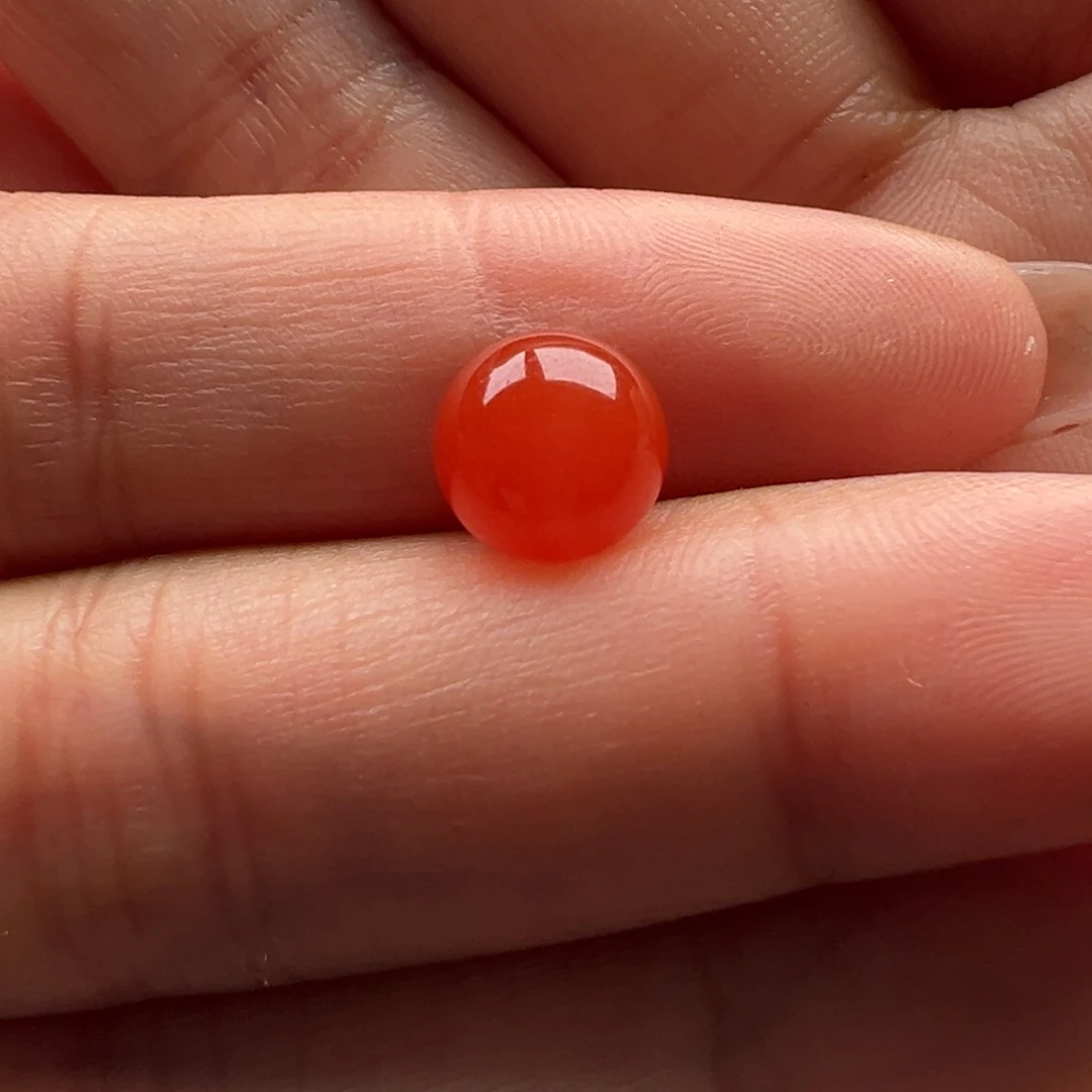 余***己南红玛瑙未镶嵌圆珠8.5