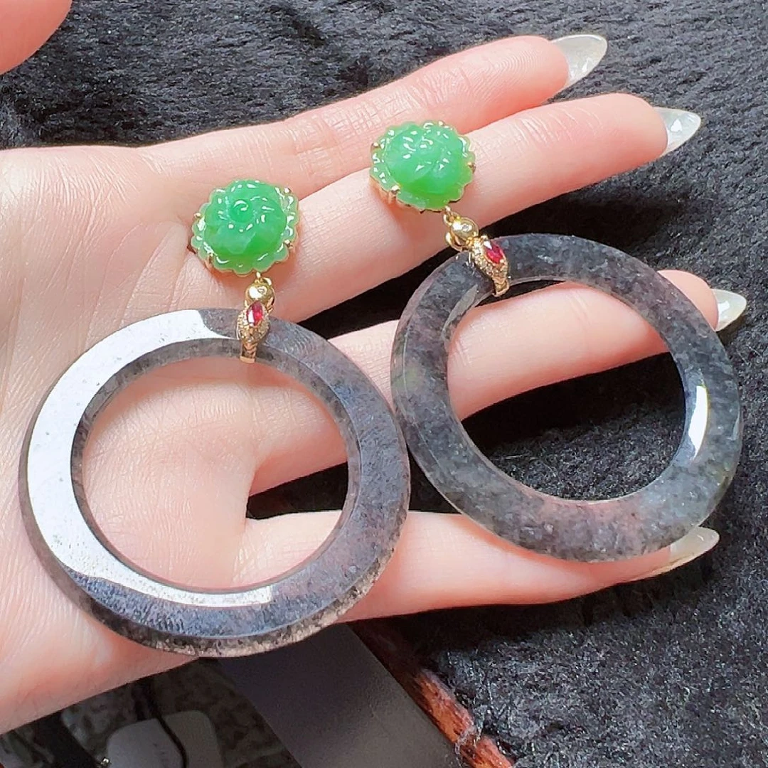 翡翠耳饰18K金镶嵌签收后24小时鉴赏期，过时不退