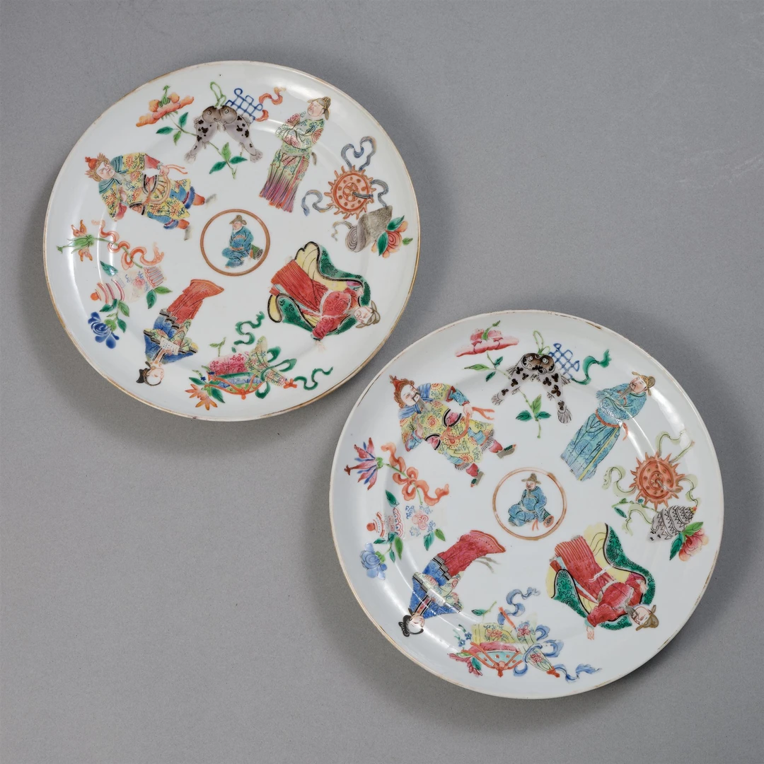 LOT234 清粉彩无双谱盘一对