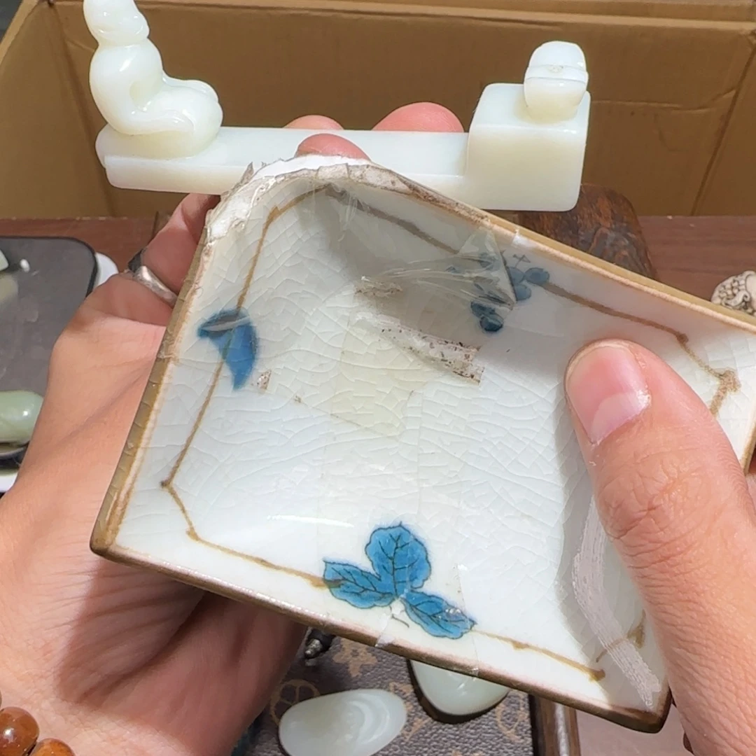 陶瓷孤品单件车里拍