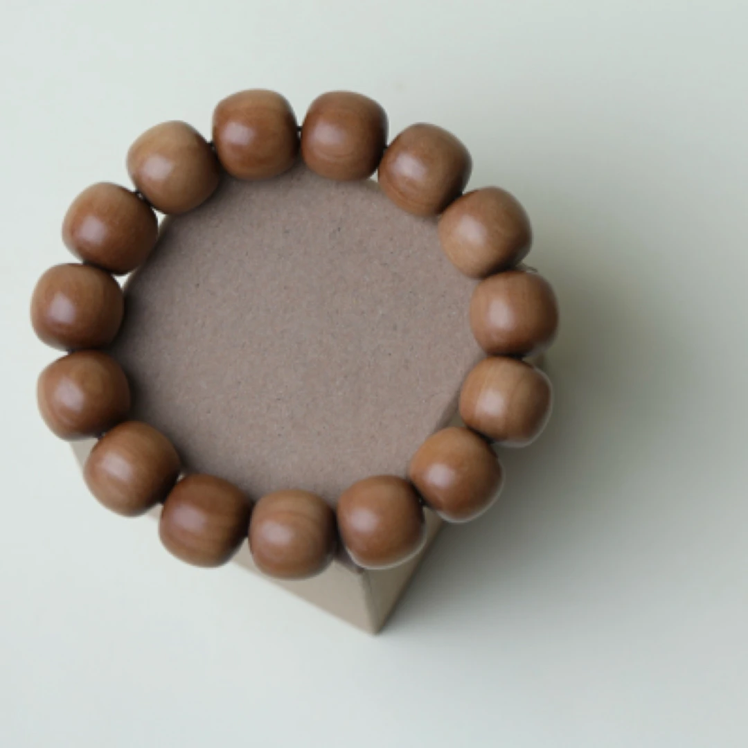 印度老山檀顺纹老型珠15*16cm