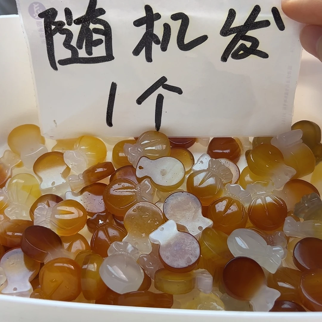 玛瑙/玉髓未镶嵌颈饰