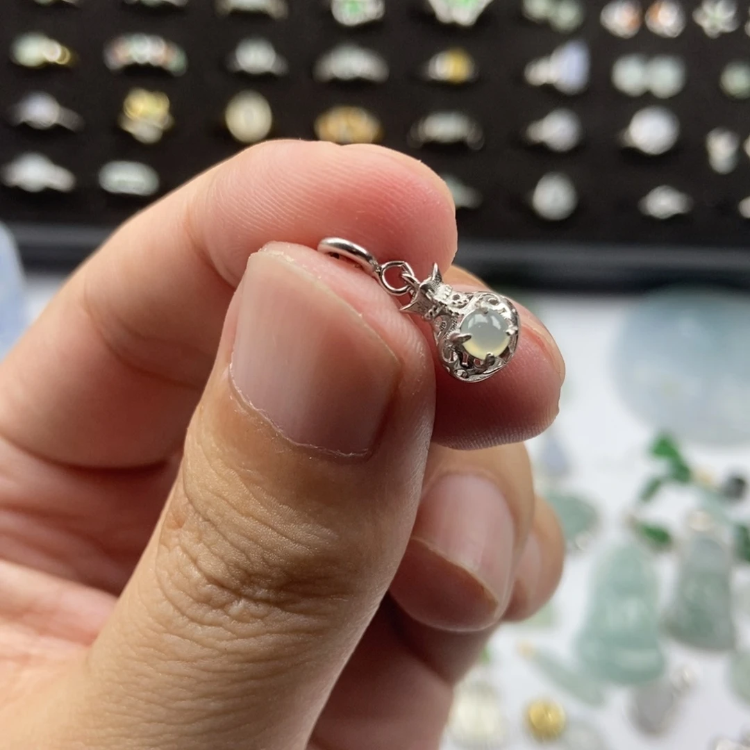 翡翠银S925镶嵌颈饰