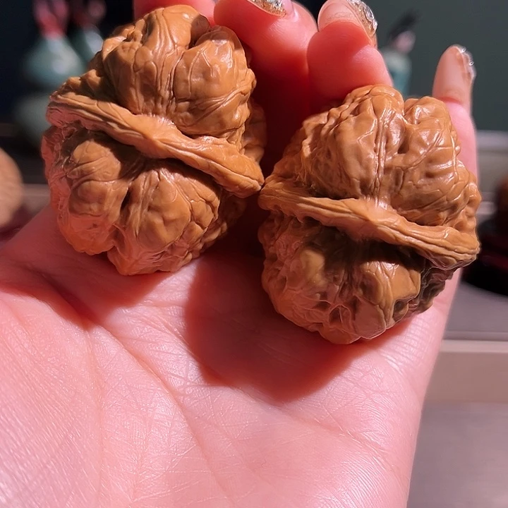 文玩核桃把件蛤蟆头