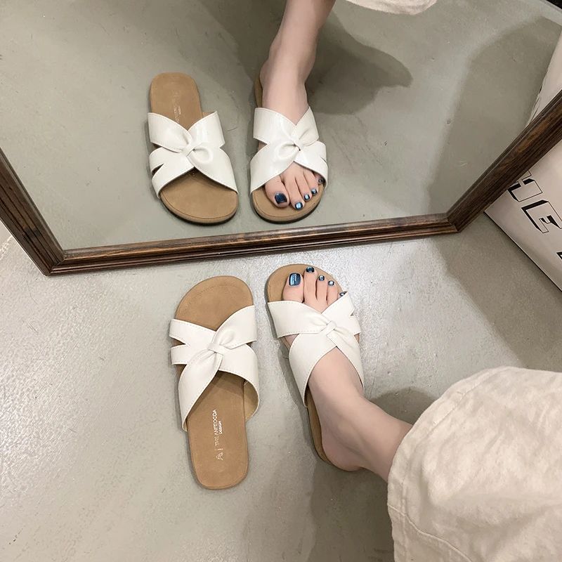 女士拖鞋女夏季外穿新款法式仙女风配裙子复古软平底海边沙滩鞋子