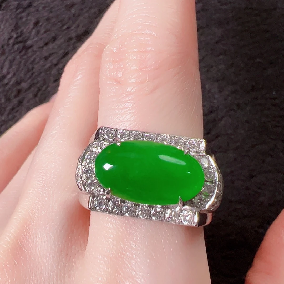 翡翠18K金镶嵌戒指签收后24小时鉴赏期，过时不退