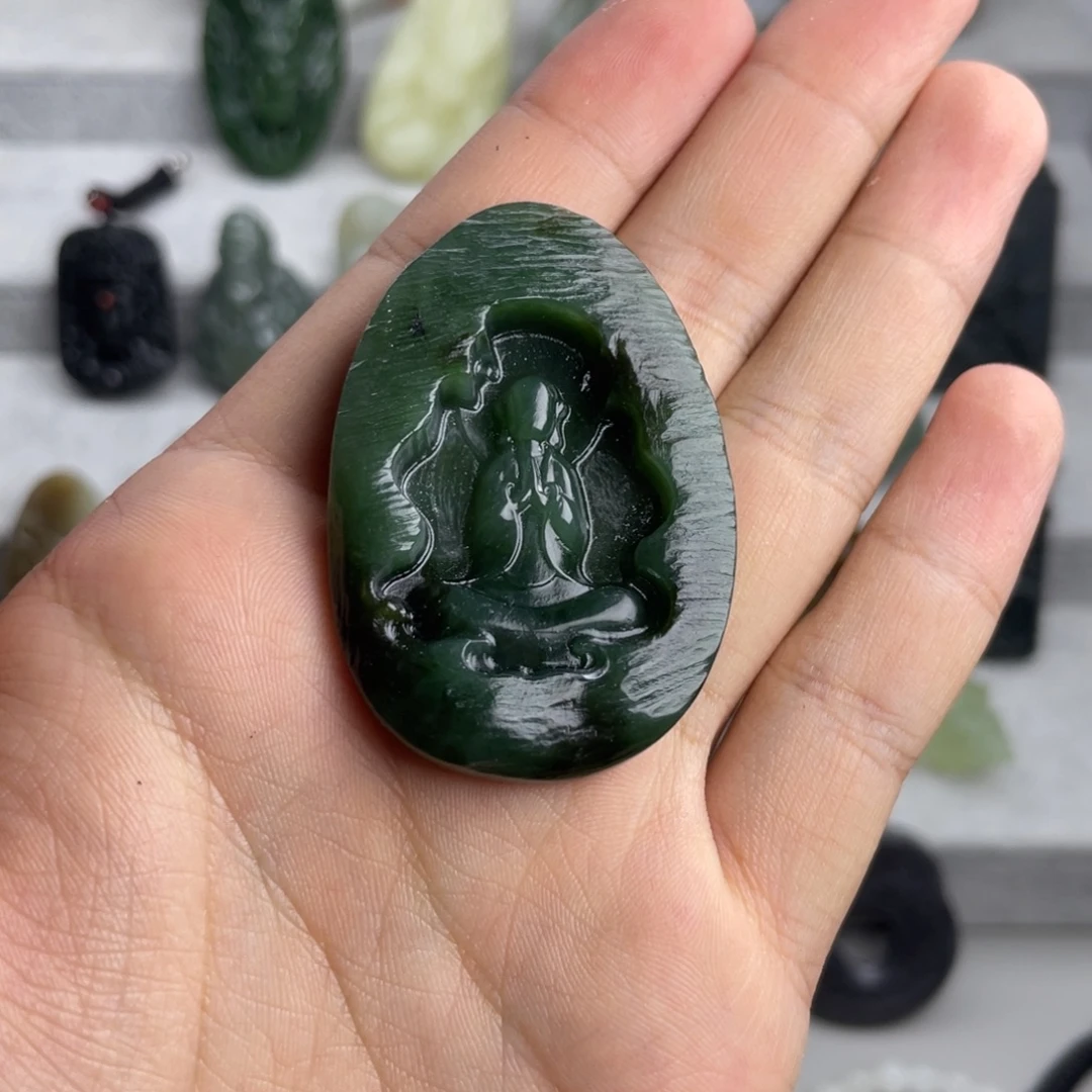 和田玉未镶嵌颈饰