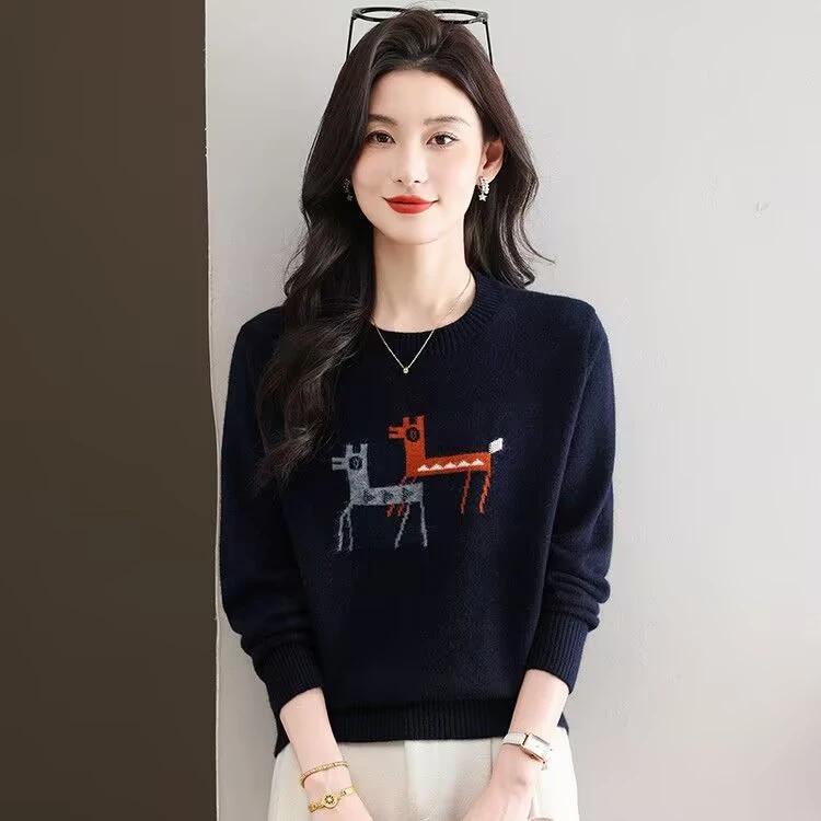 时尚百搭打底衫秋冬2025新款针织打底衫宽松大码洋气圆领小马毛衣