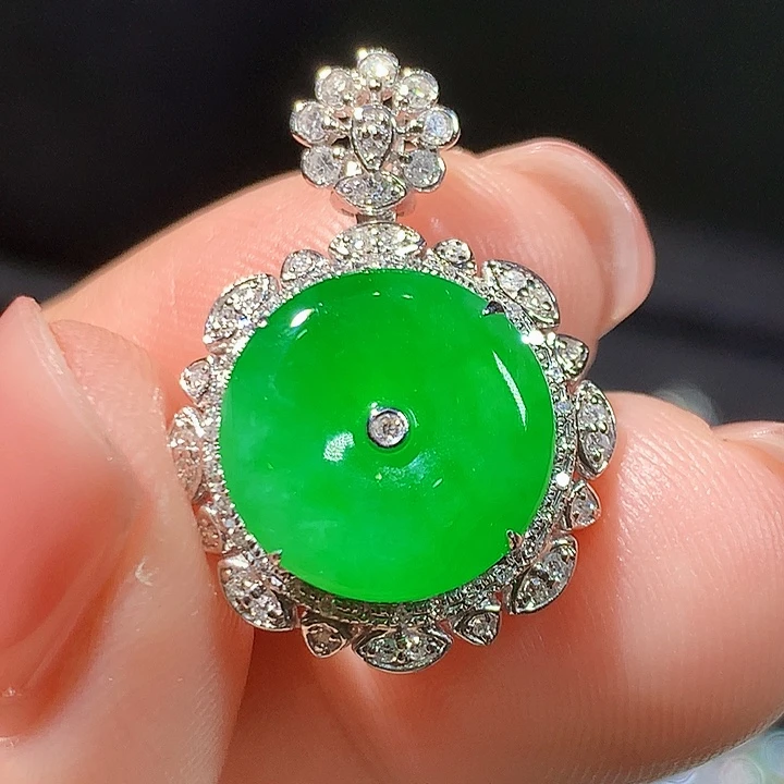 翡翠18K金镶嵌吊坠(不含链)