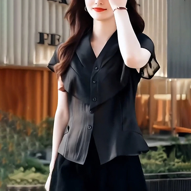 黑色短袖v领衬衫女夏季2025新款修身显瘦减龄收腰高级感气质上衣