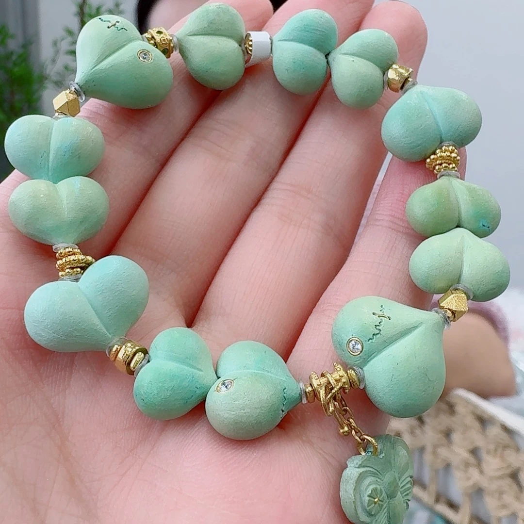 未镶嵌绿松石珠宝奇石