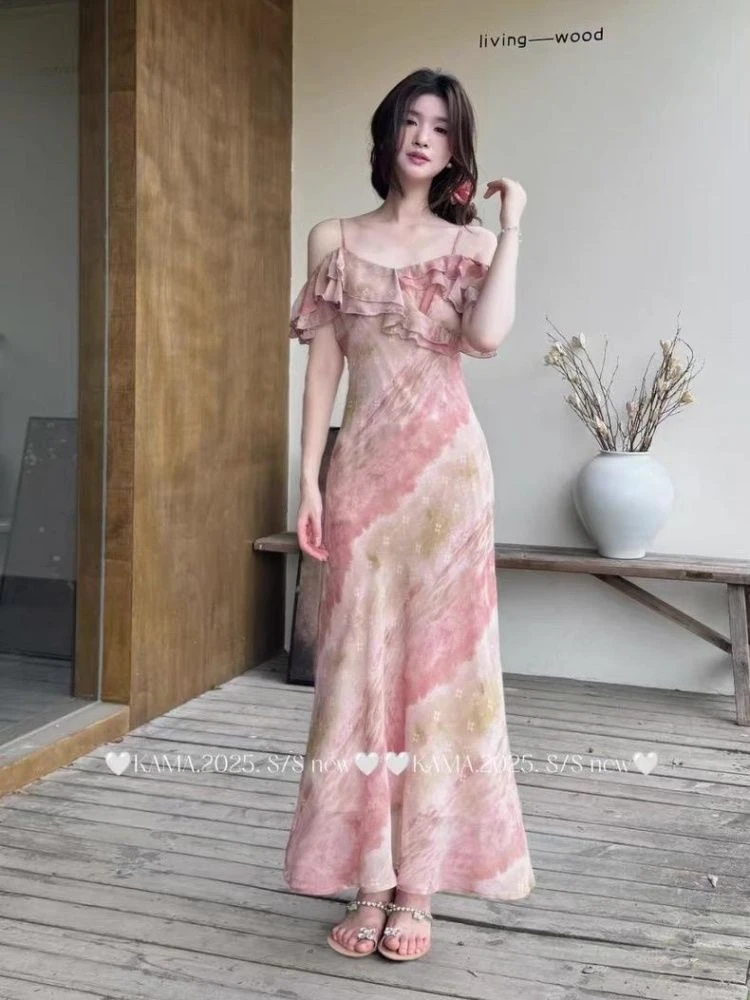 法式气质粉色碎花连衣裙裙子夏季新款度假荷叶温柔长裙小众清新女