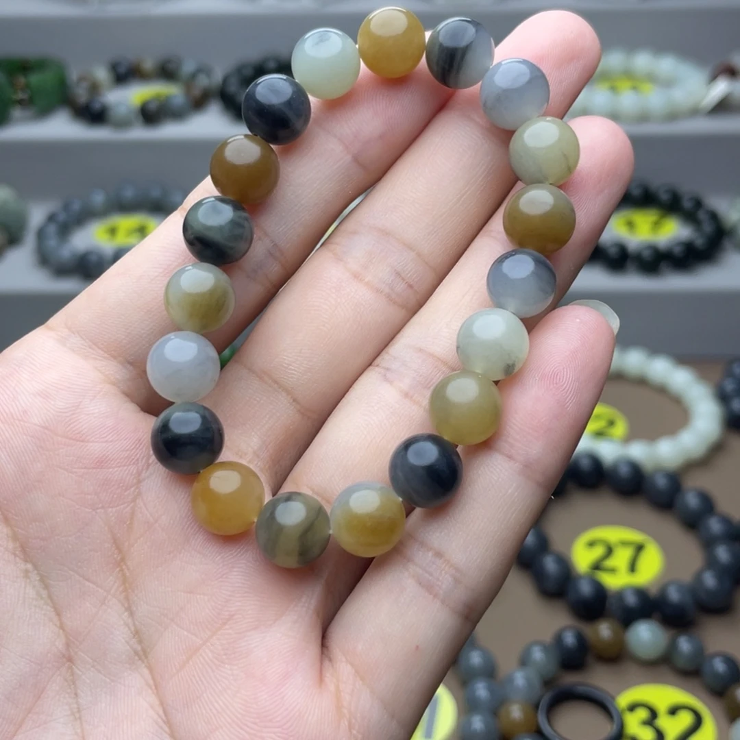 致***郭手串未镶嵌和田玉