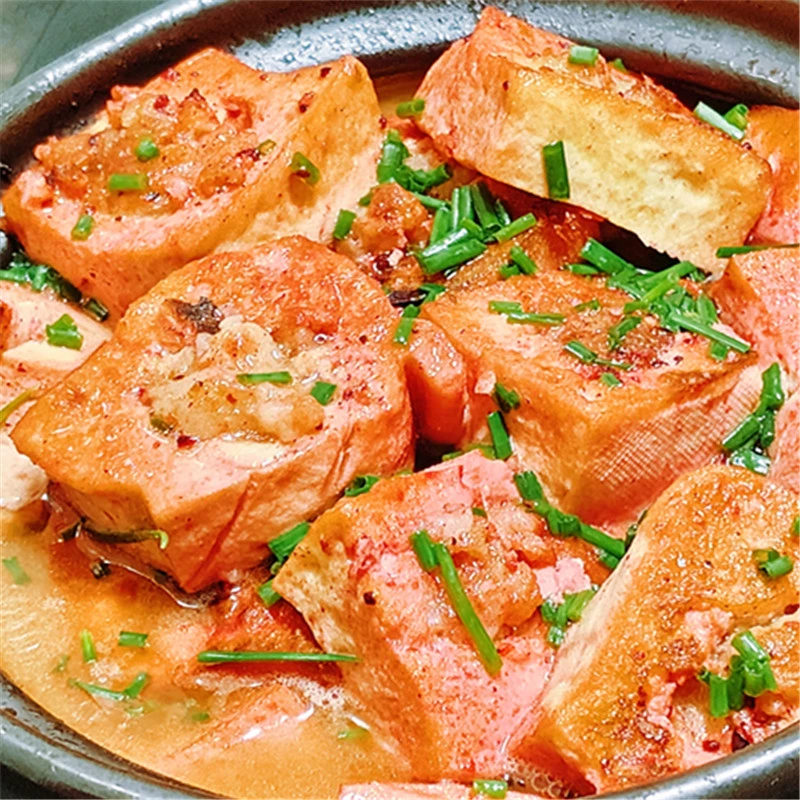 广东梅州兴宁客家风味酿豆腐肉馅饱满家庭聚餐首选