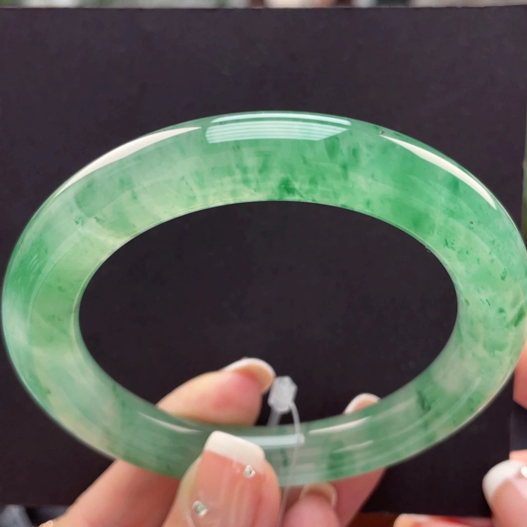 石英质玉手镯未镶嵌56-57圈