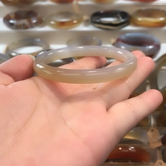 玛瑙/玉髓未镶嵌手镯3号