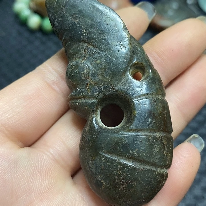 玉***聚龙脊菩提吊坠一个