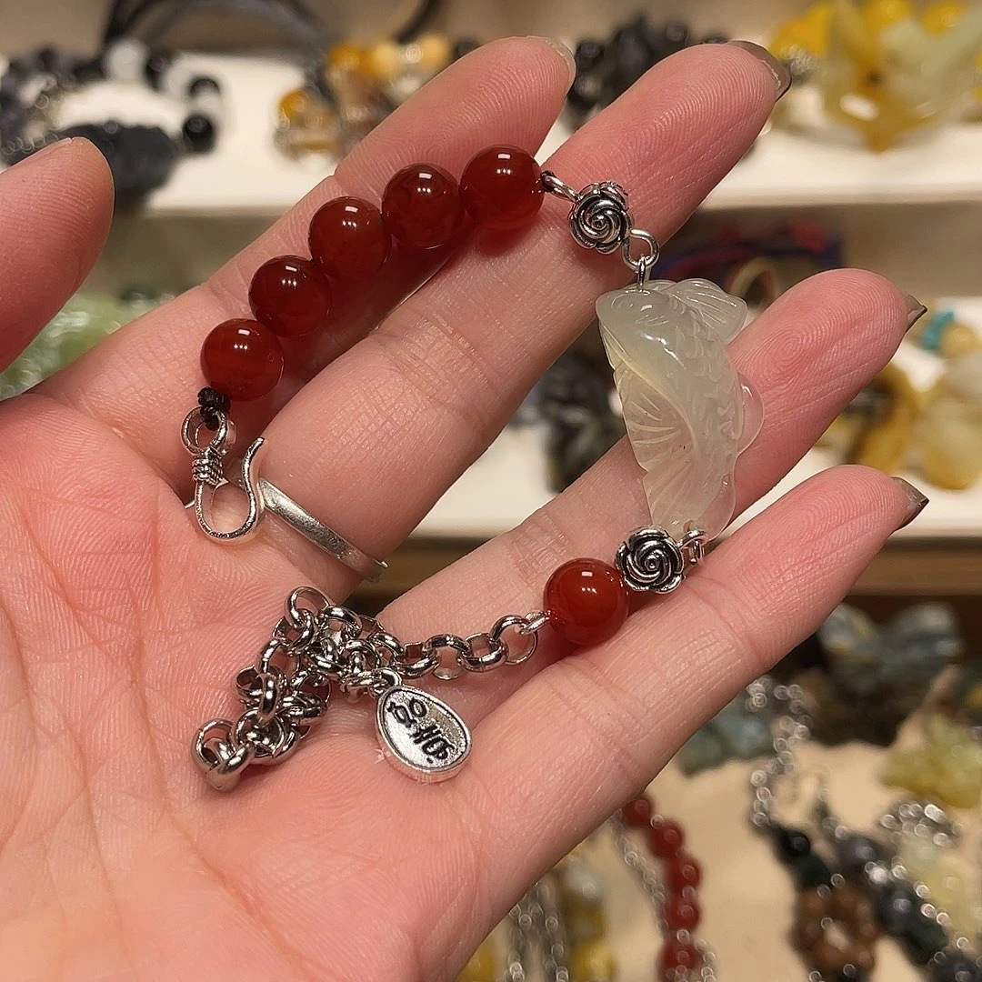 蛇纹石玉合金颈饰