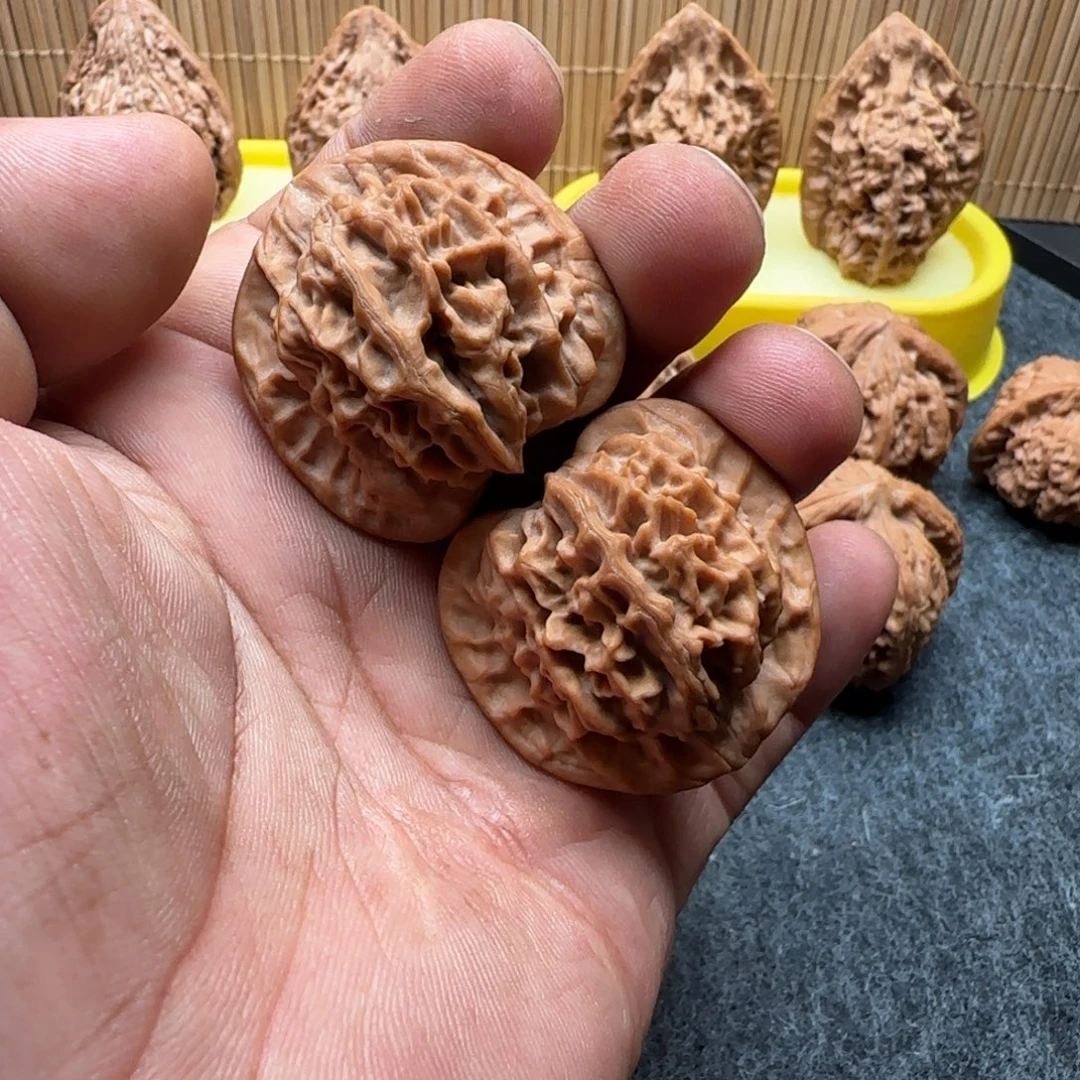 文玩核桃吊坠全品天地二爷帽38.5