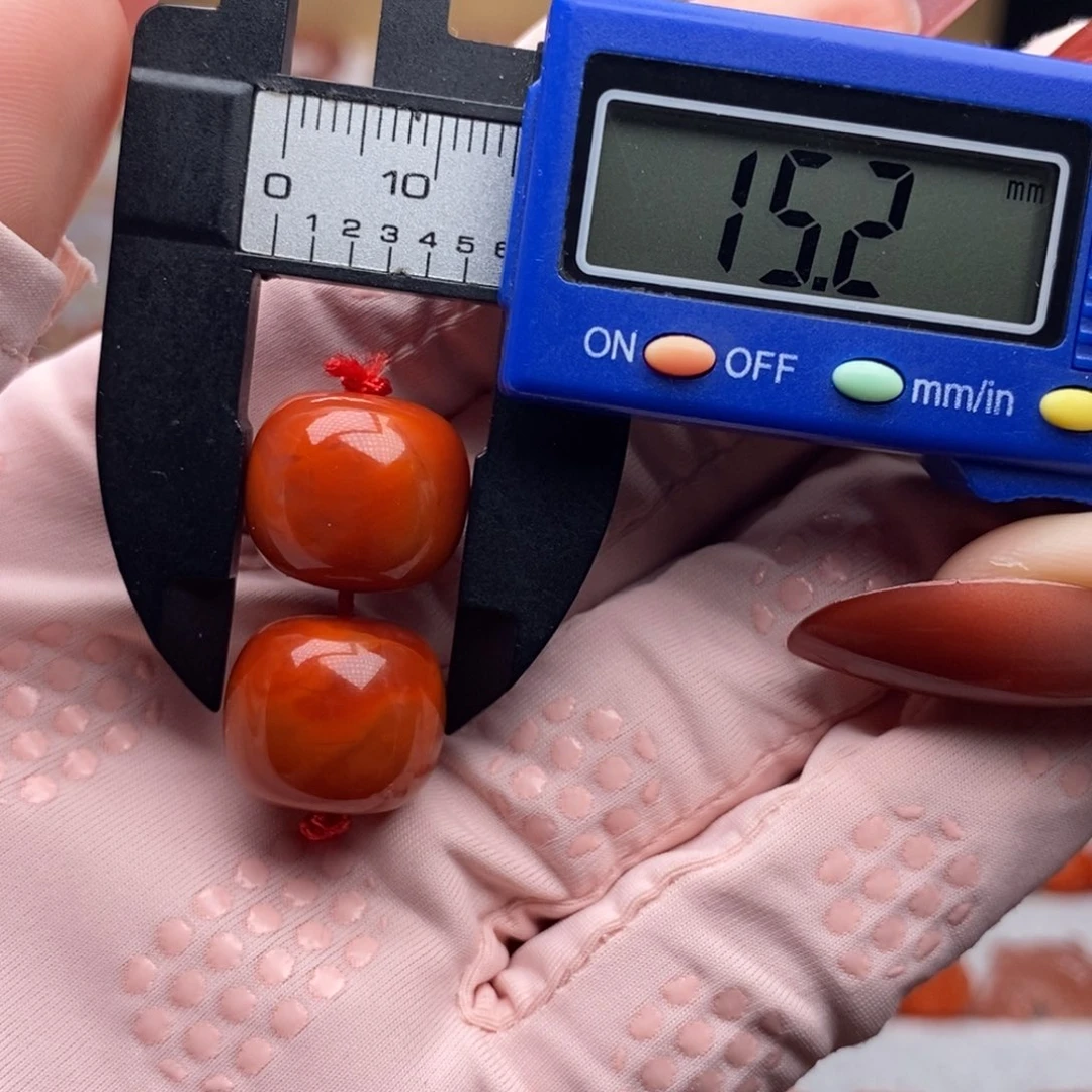 南红玛瑙配饰未镶嵌微瑕