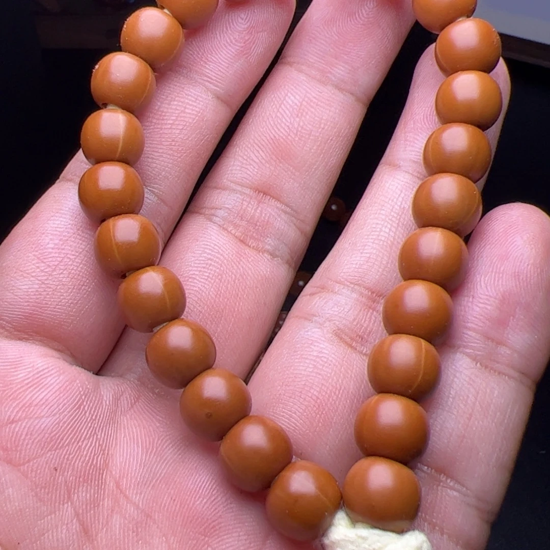 余***川猴头核桃吊坠卡罗拉