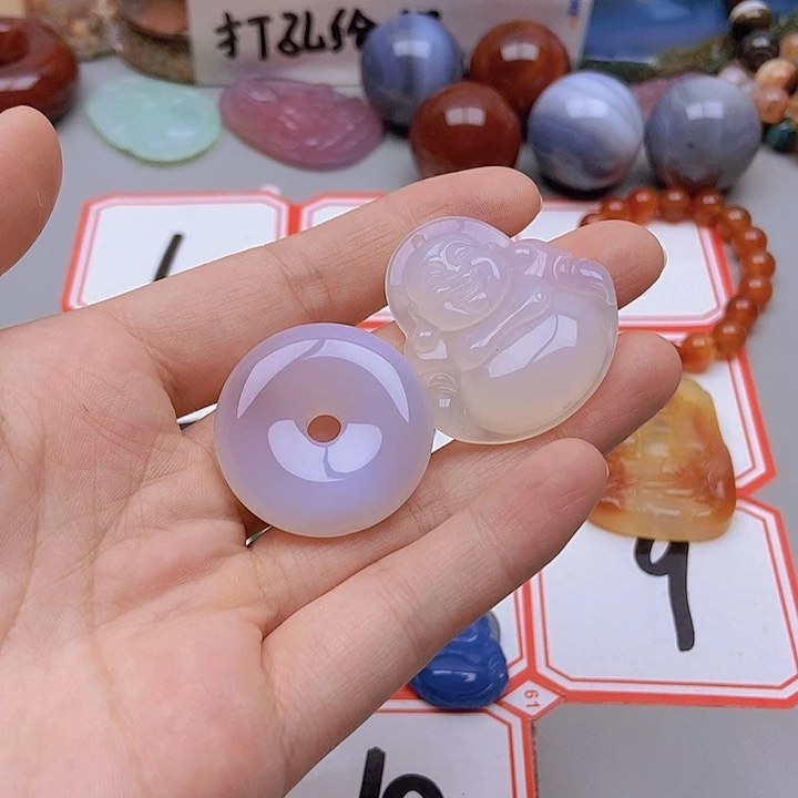 【闪购商品】玛瑙/玉髓未镶嵌珠宝半成品天***塞