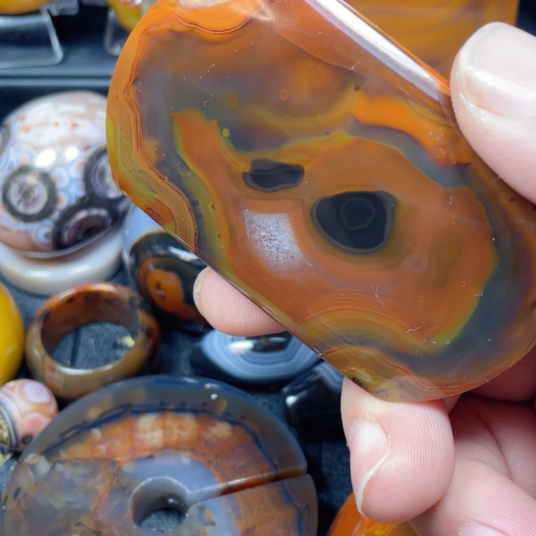 啊***对玛瑙/玉髓未镶嵌颈饰