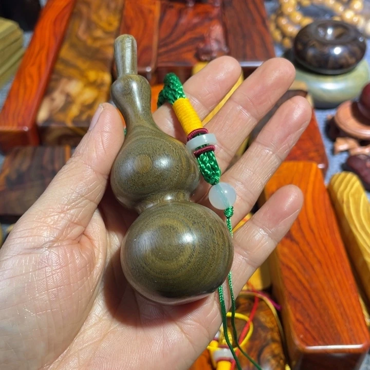 一***风阿根廷绿檀葫芦一个