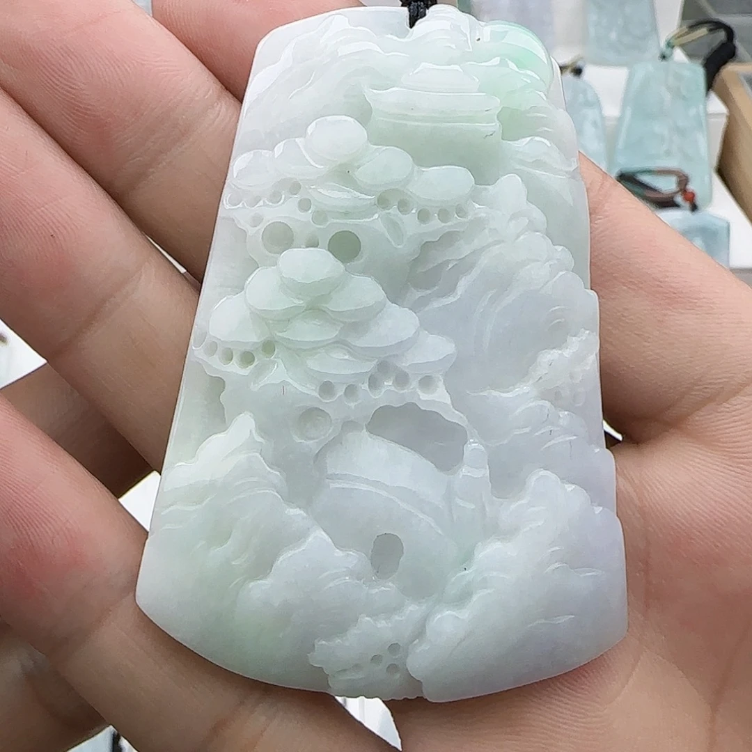 翡翠未镶嵌颈饰翡翠