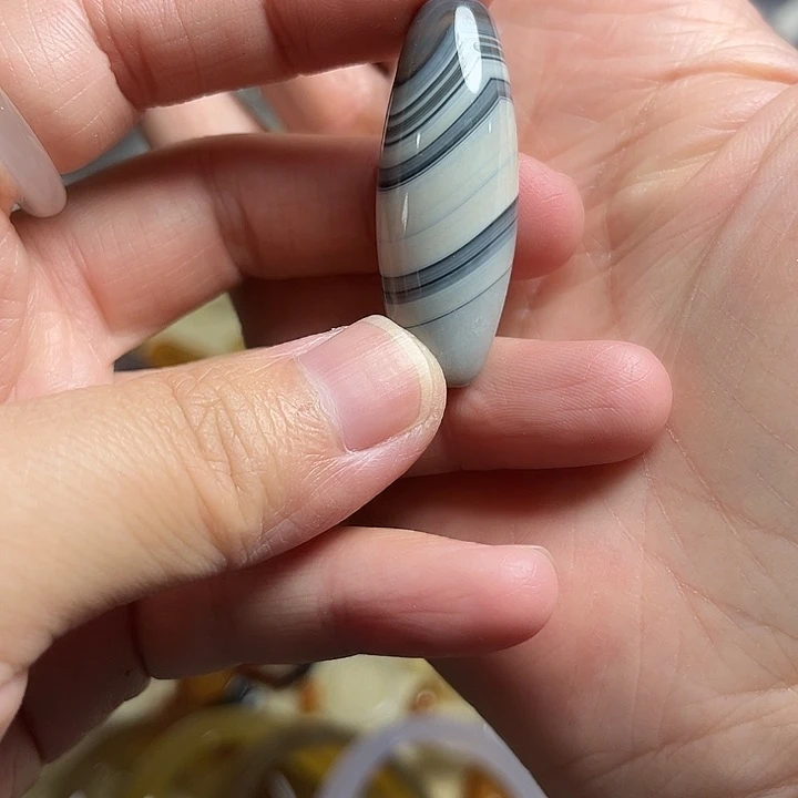 未镶嵌玛瑙/玉髓珠宝奇石