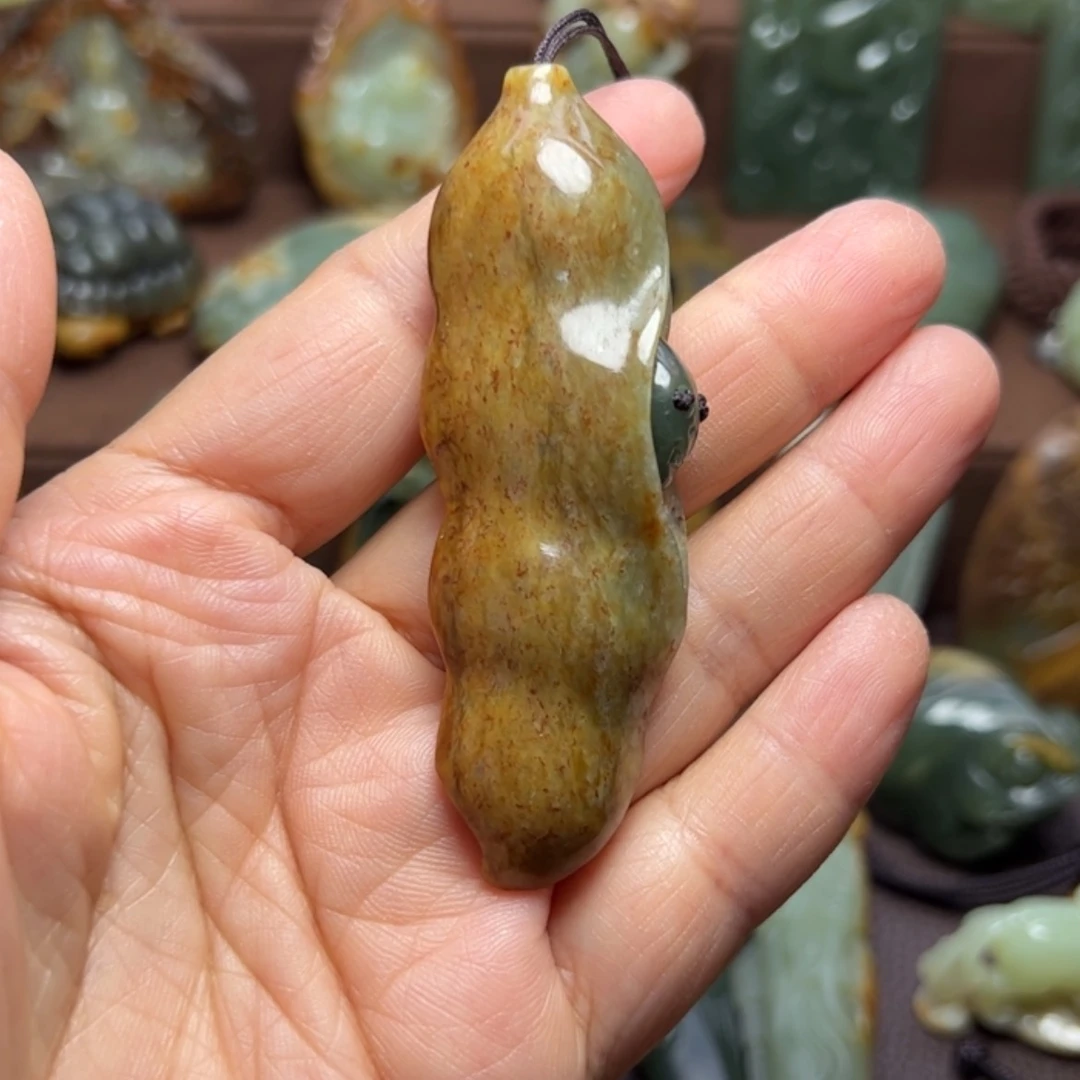 【闪购商品】岫岩河磨玉(透闪石质玉)未镶嵌颈饰