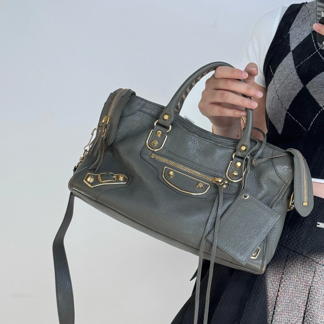 95新 Balenciaga/巴黎世家 巴黎世家水泥灰机车手提斜挎包