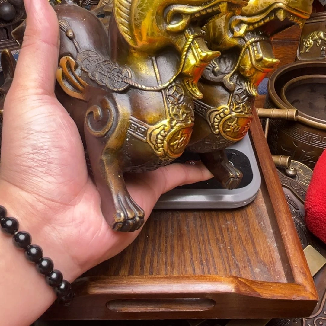 精美铜器，点击下单