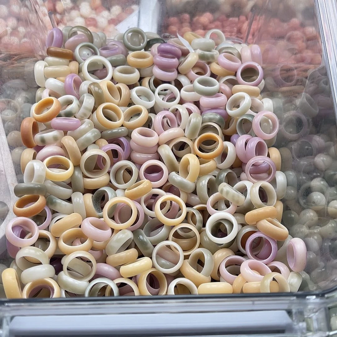 白玉菩提吊坠z11-12内径/10颗