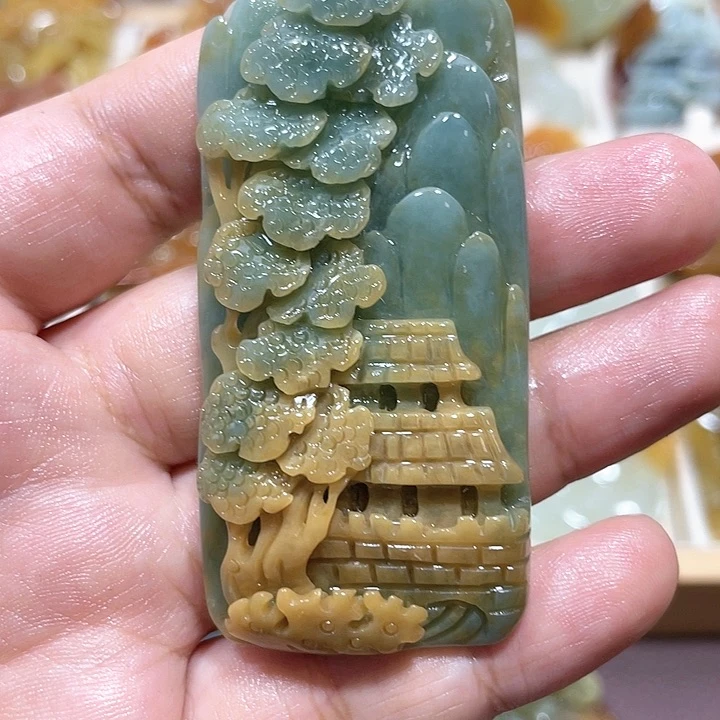 岫玉吊坠(赠链)未镶嵌