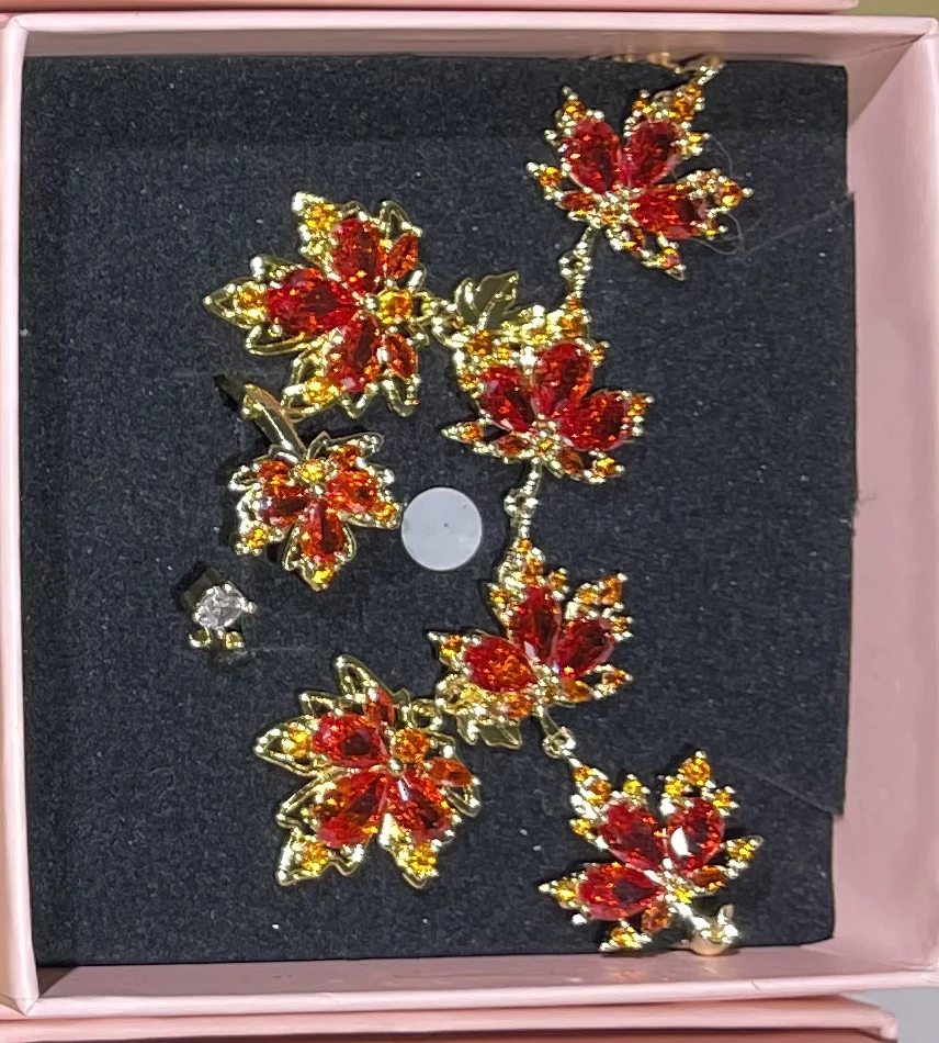 钛钢锆石手链 女王拆拆乐-隐藏版