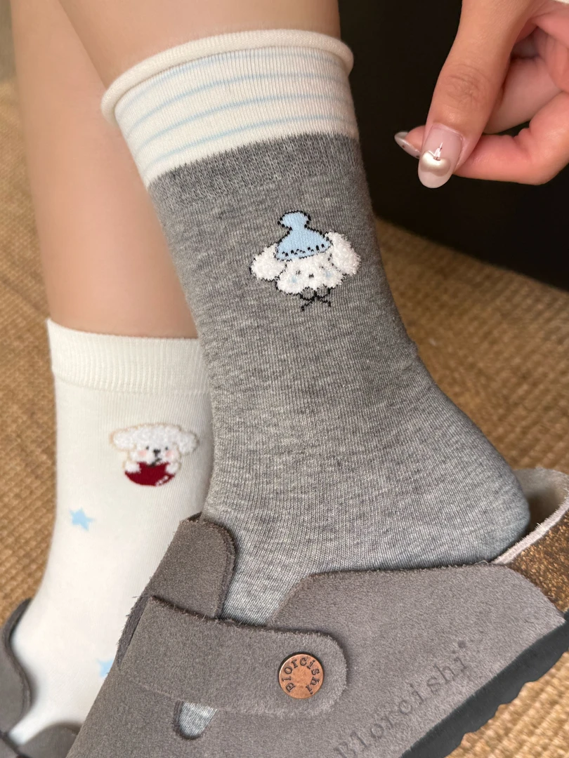 卡通袜子女春秋中筒袜棉袜小狗无骨卷边可爱少女长筒袜春秋款袜子