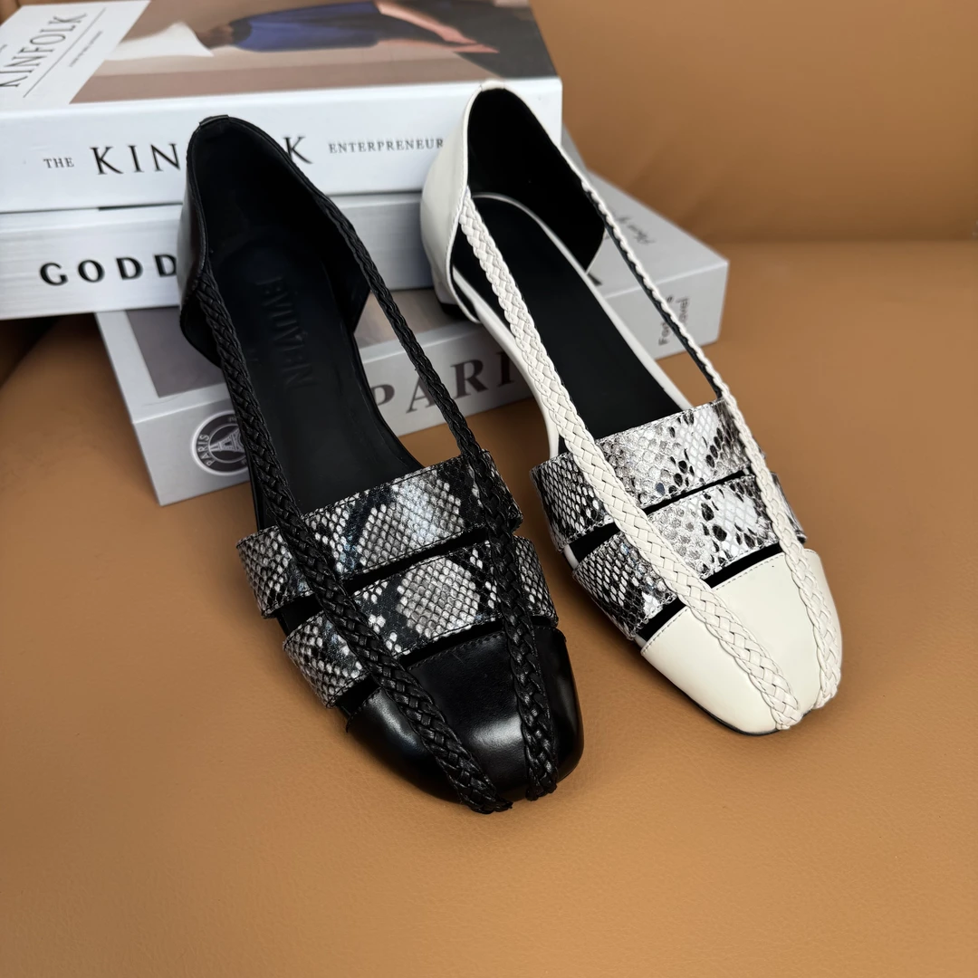 2025新款蛇纹方头跟鞋浅口气质侧空真皮小单鞋女8997