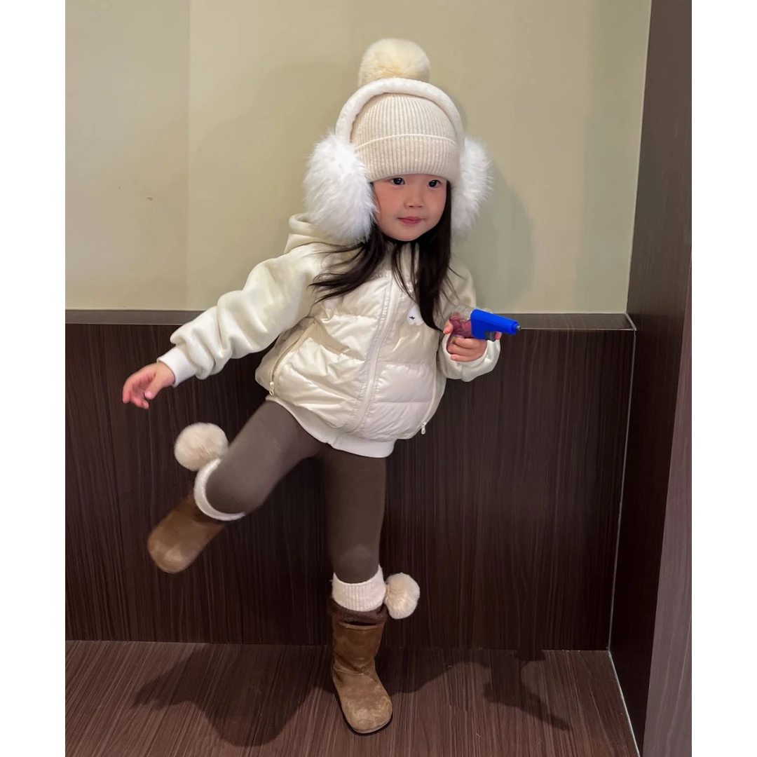 壹妈童装女童拼接上衣保暖时尚韩系套装休闲拼接米白连帽羽绒外套