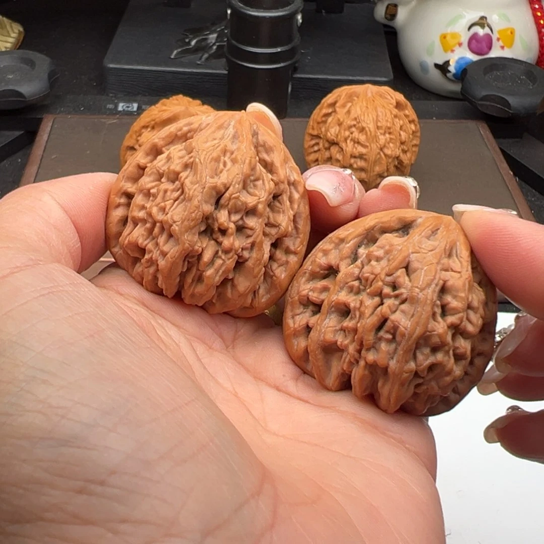 文玩核桃把件虎头王41