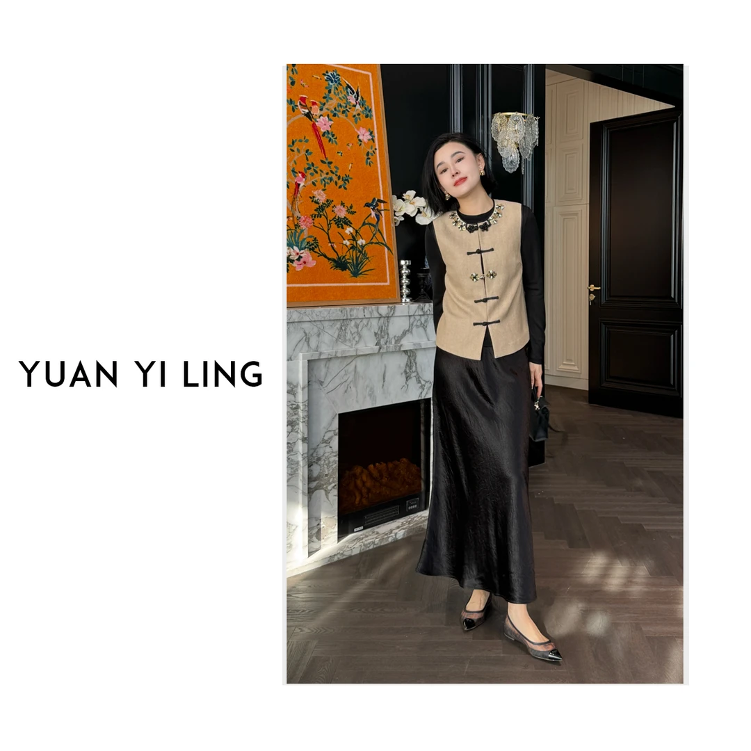 袁艺灵【花间畔】 25春款 精致编织盘扣新中式如意钉珠女马甲