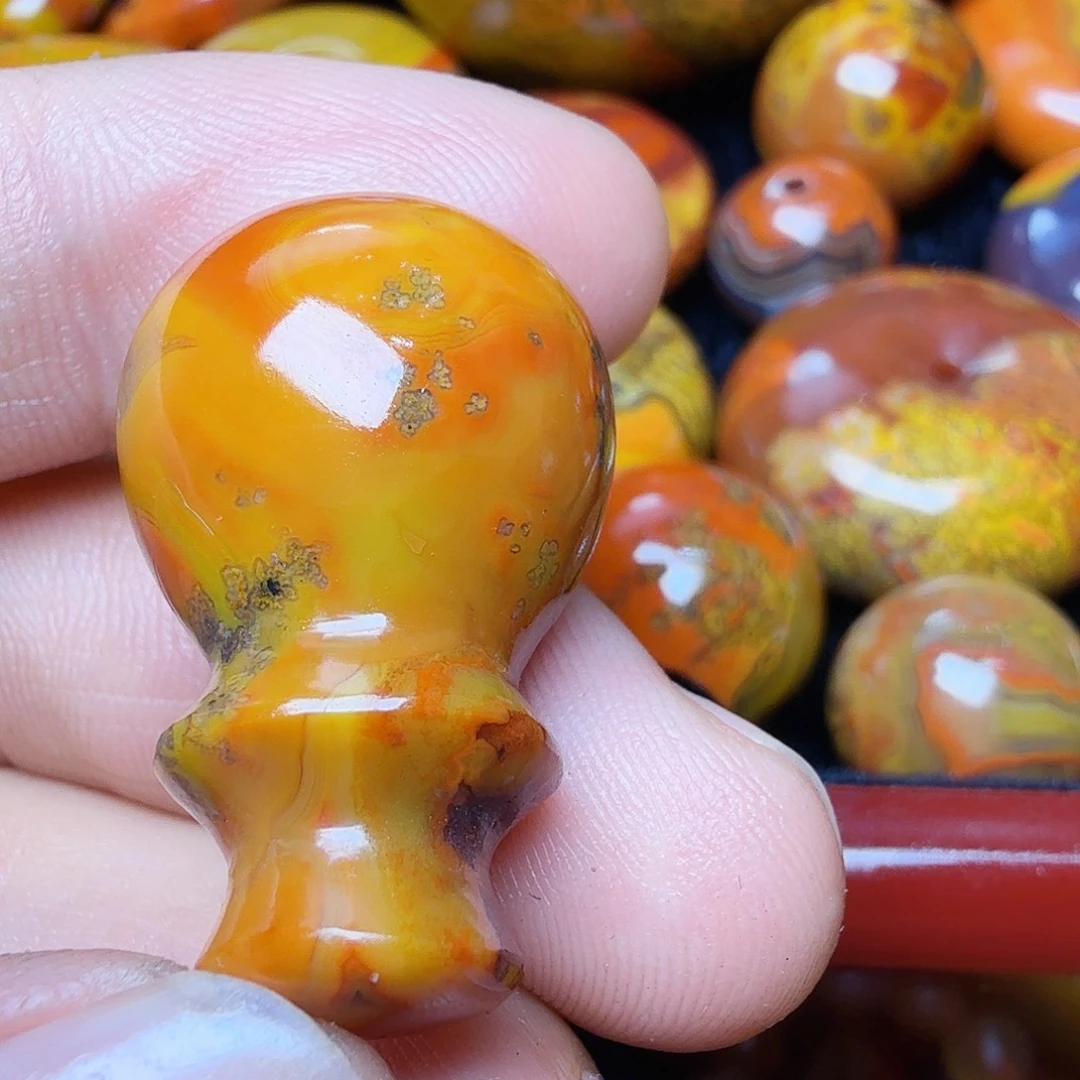 抖***娇玛瑙/玉髓未镶嵌手链