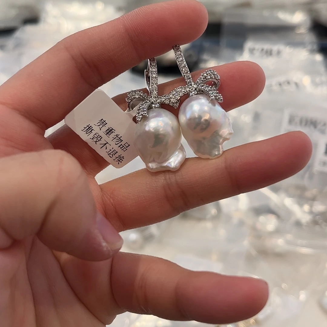 淡水珍珠耳饰合金