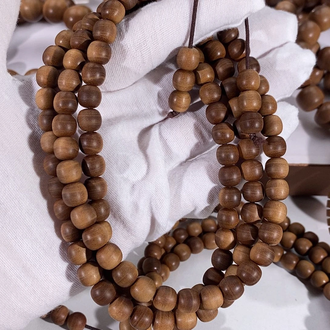 憨***憨无事牌檀香木横纹黑肉老料7.5*8大福利活动