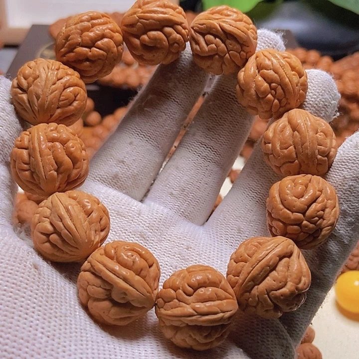 手串桃核延**哥龙纹桃核