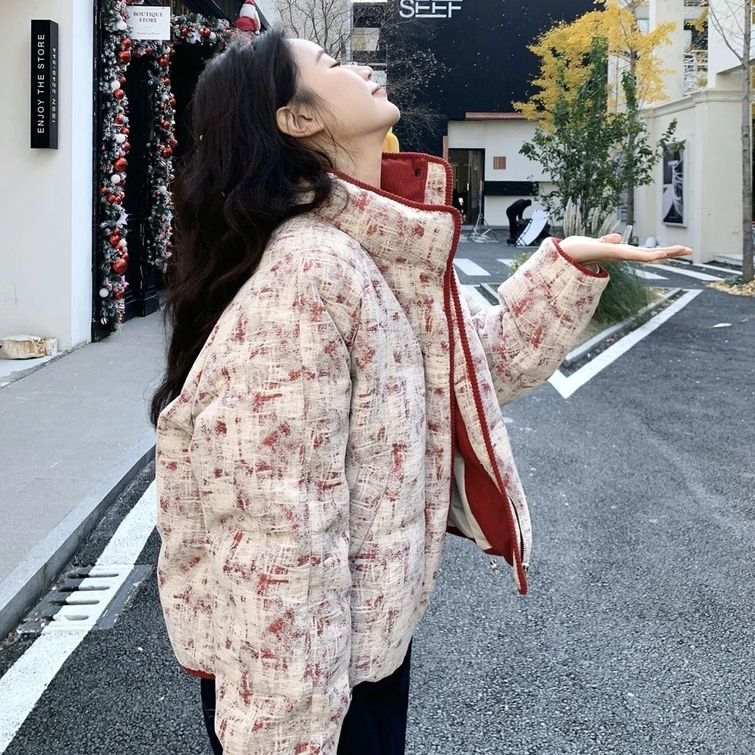 冬季新款今年流行爆款小个子超好看印花短款棉服女外套