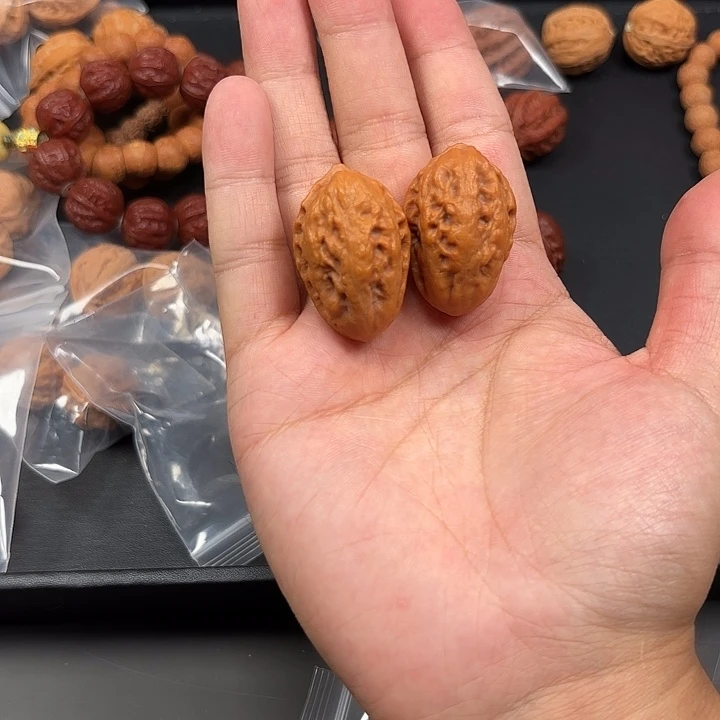 用***0文玩核桃吊坠大瓜条