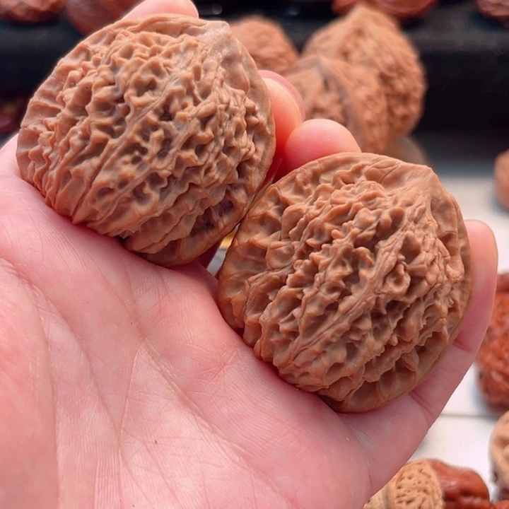 把件文玩核桃41尺寸花魁树头