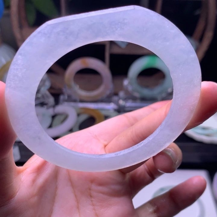 未镶嵌翡翠定制翡翠